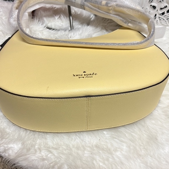 Kate Spade Kristi Shoulder Bag NWT refrained grain Butter color​ - Picture 2 of 6
